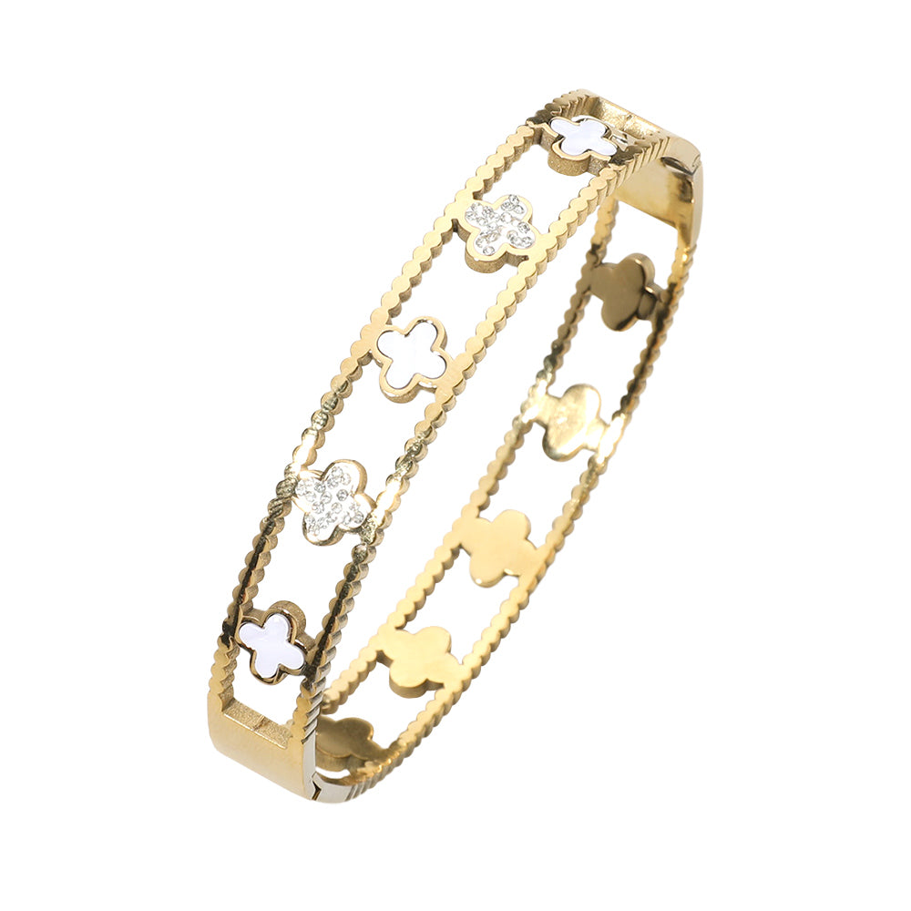 The Lexi Quatrefoil Bangle Bracelet